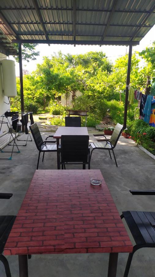 Guesthouse Mira Gagra Exterior foto